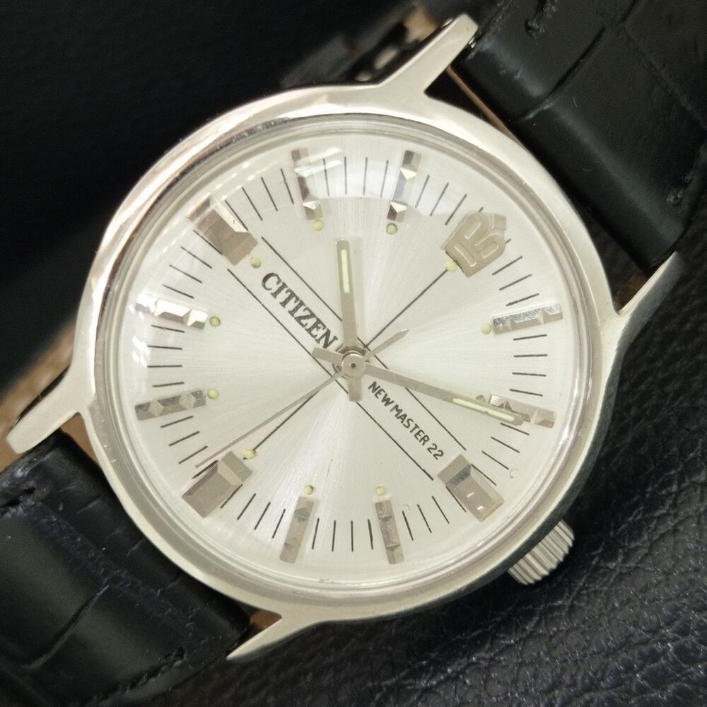 Vintage 1982 Citizen Manual Wound Mens Silver Watch & Silver accents
